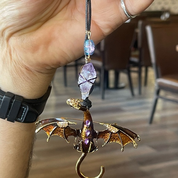 Dragons Tale-Dragon Amethyst car Charm - Picture 5 of 5